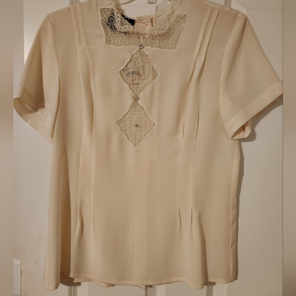 Elegant Cream Lace Accent Women's Top